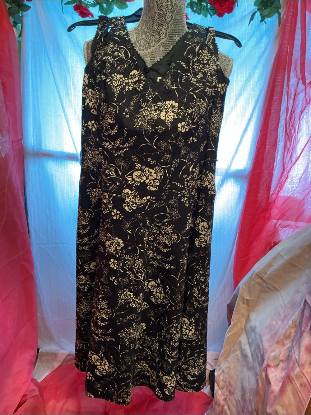 Liz Claiborne Black Maxi Dress with Cream Floral Print